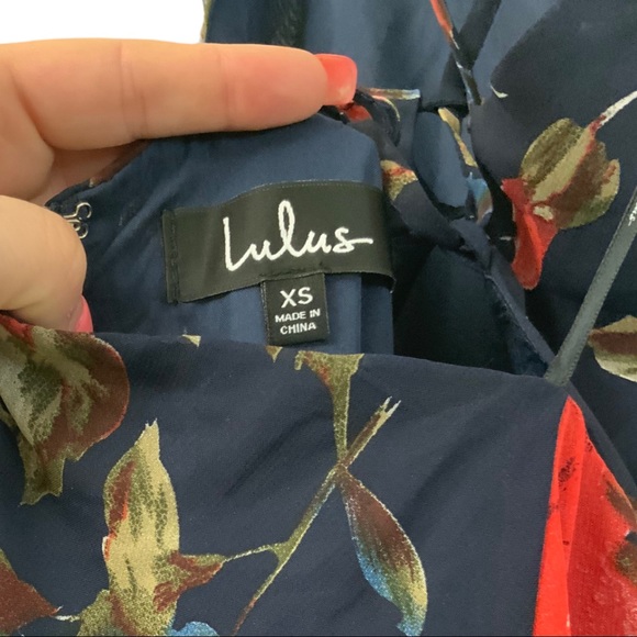 NWT Lulu’s Navy Blue Floral Maxi Dress Tie Back XS - Picture 8 of 8
